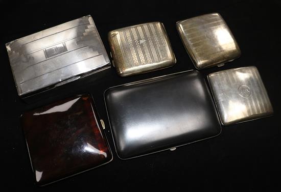 Silver cigarette box (a.f), three silver engine-turned cigarette cases, a silver gilt-mounted faux tortoiseshell case and a plated case